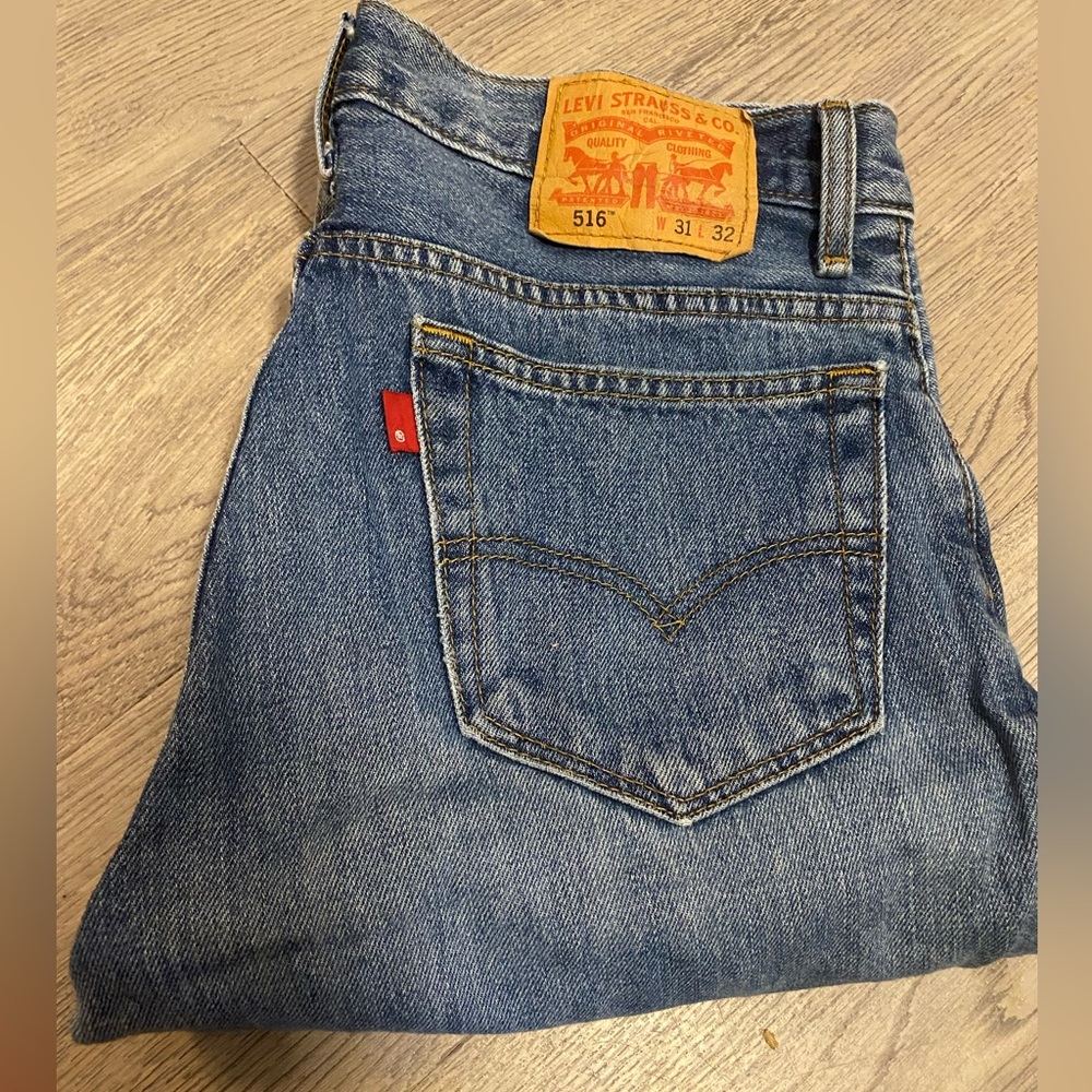 Levi jeans